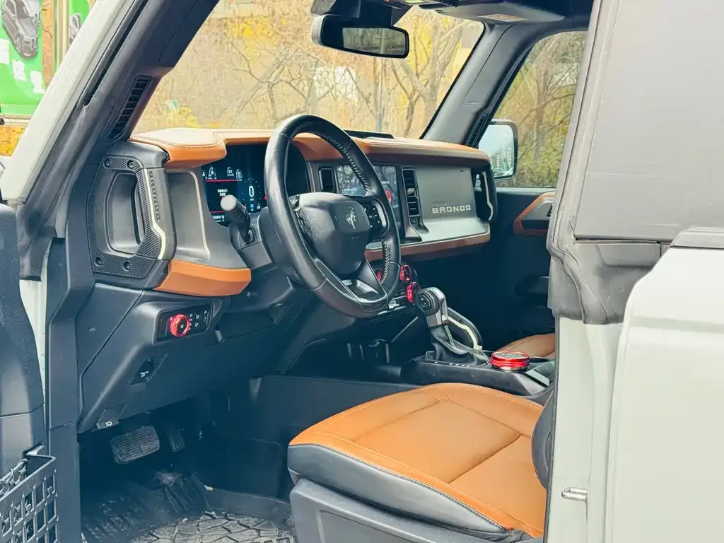 Ford Bronco 2024 из CN, фото 9