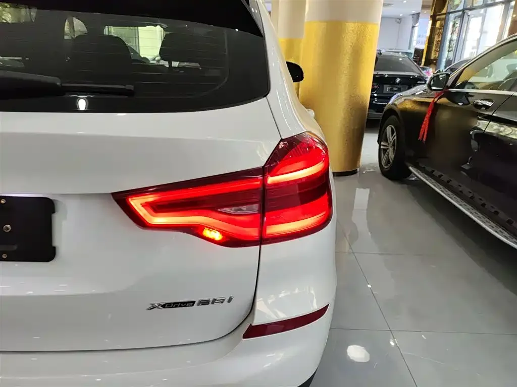 BMW X3 2021 из CN, фото 8