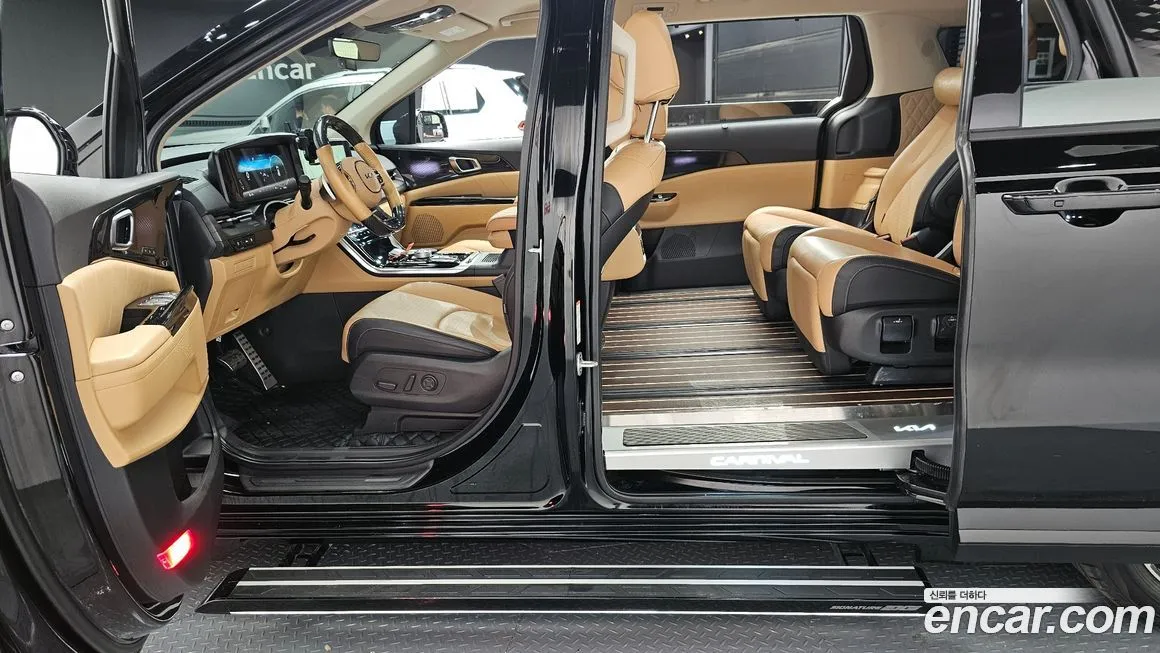 Kia Carnival 2023 из KR, фото 10