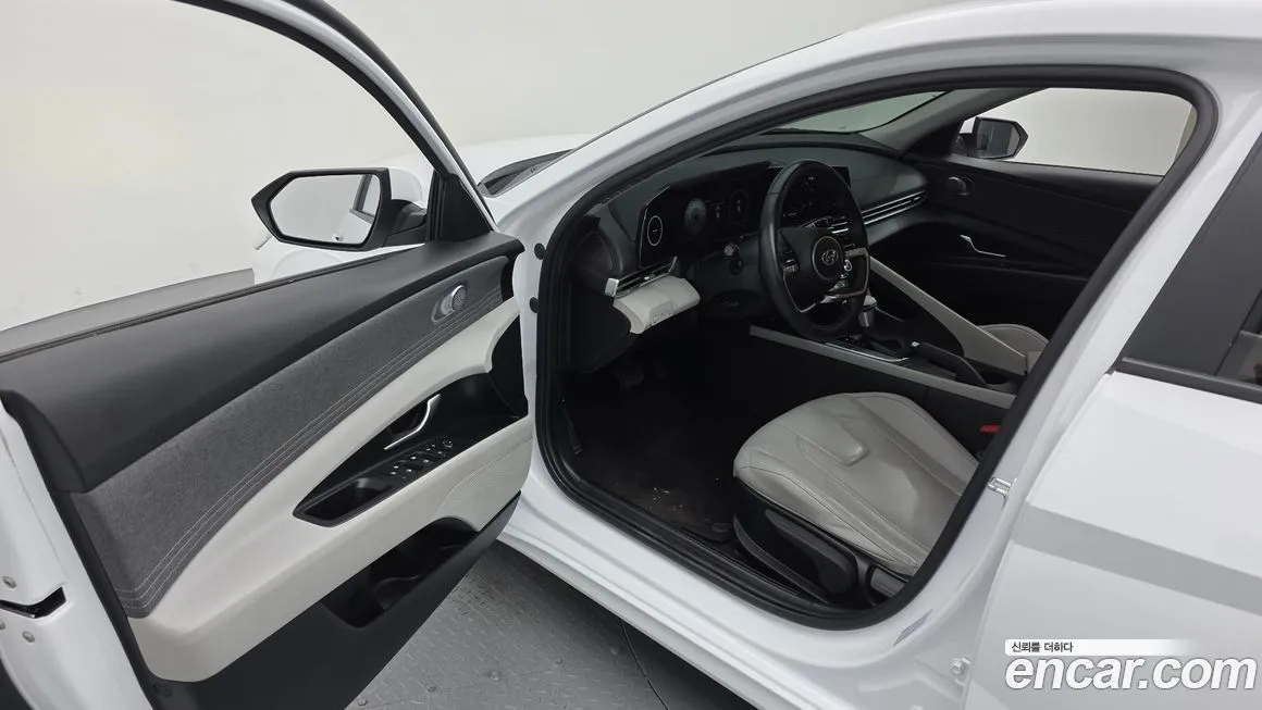 Hyundai AVANTE 2022 из KR, фото 10