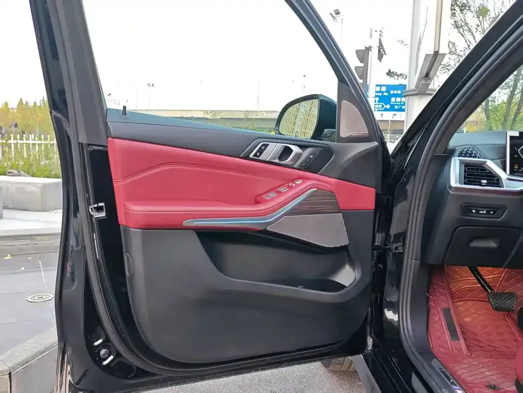 BMW X5 2025 из CN, фото 9
