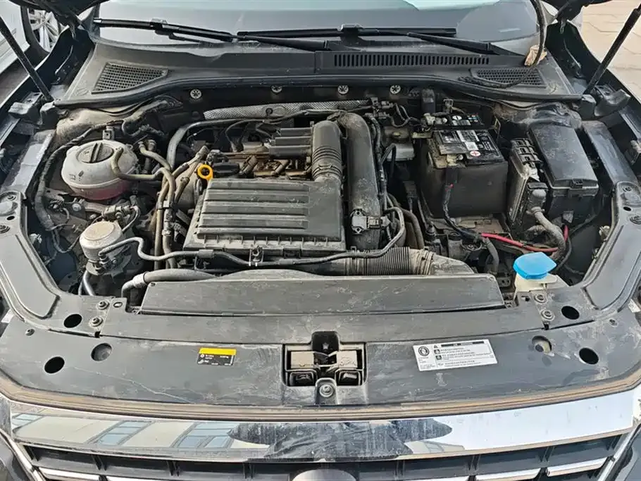 Volkswagen Passat 2021 из CN, фото 10