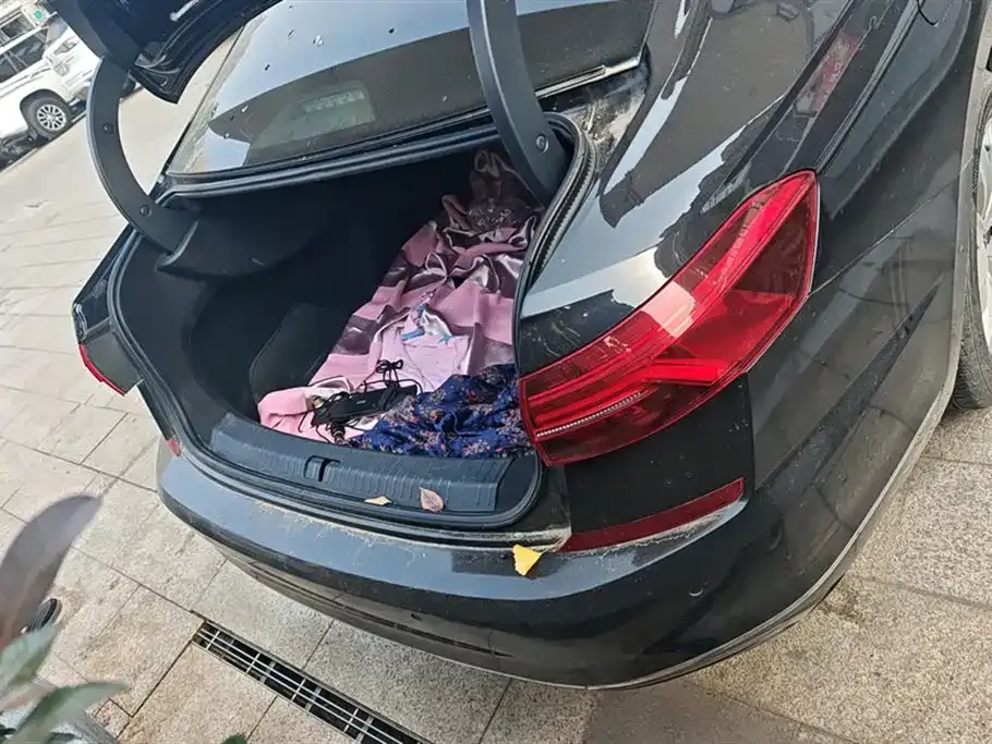 Volkswagen Passat 2021 из CN, фото 4