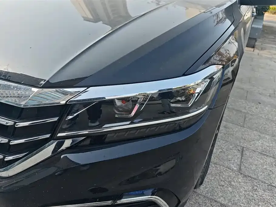 Volkswagen Passat 2021 из CN, фото 5
