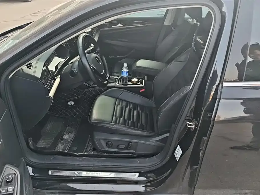 Volkswagen Passat 2021 из CN, фото 9