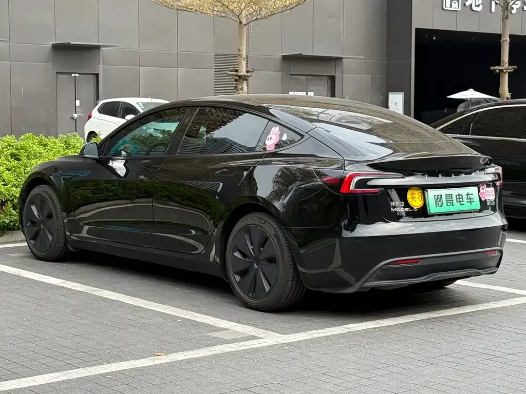 Tesla Model 3 2024 из CN, фото 6