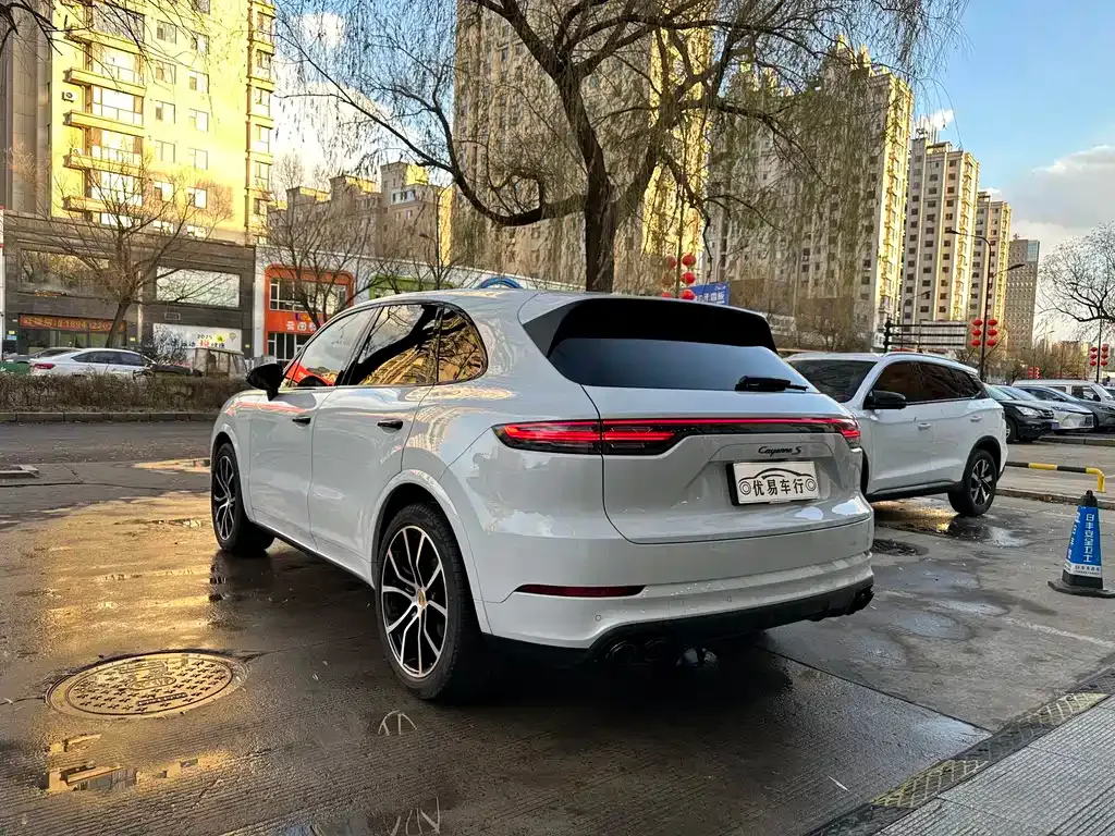 Porsche Cayenne 2022 из CN, фото 3