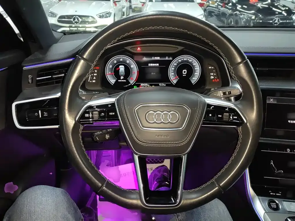 Audi A6L 2023 из CN, фото 3
