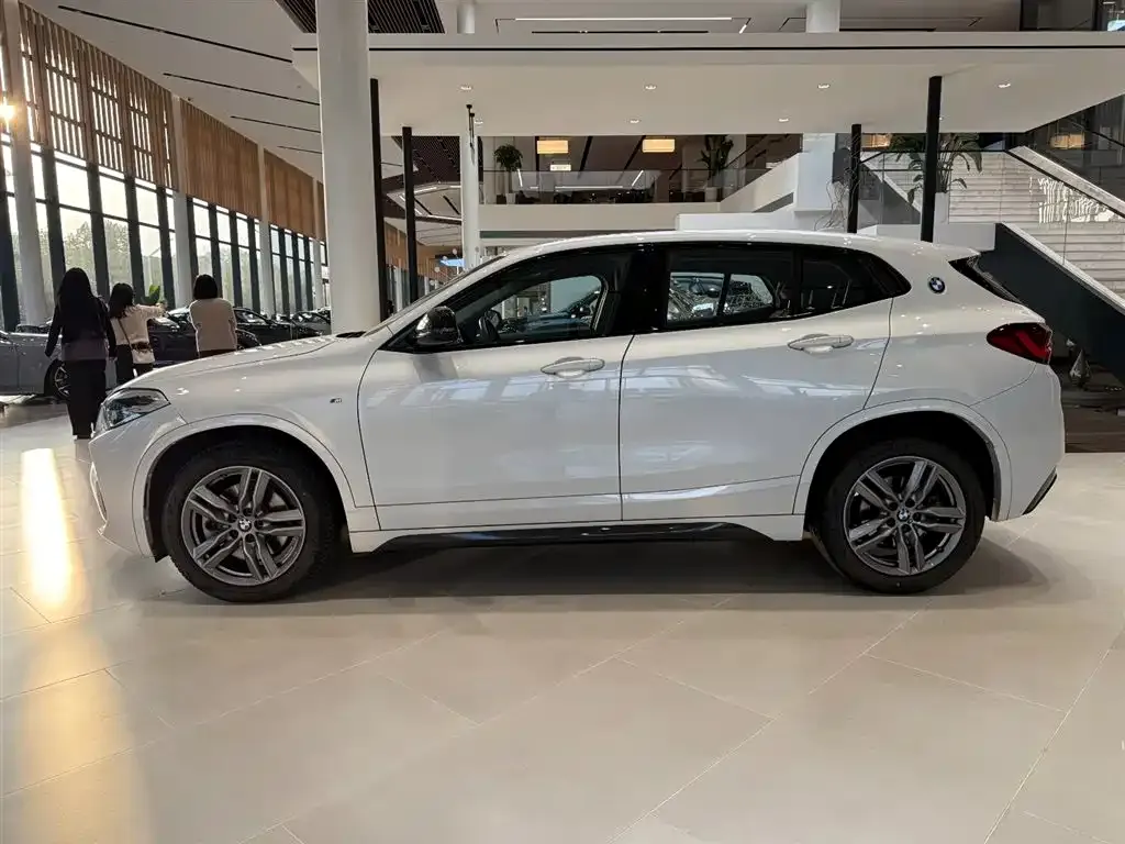 BMW X2 2024 из CN, фото 3