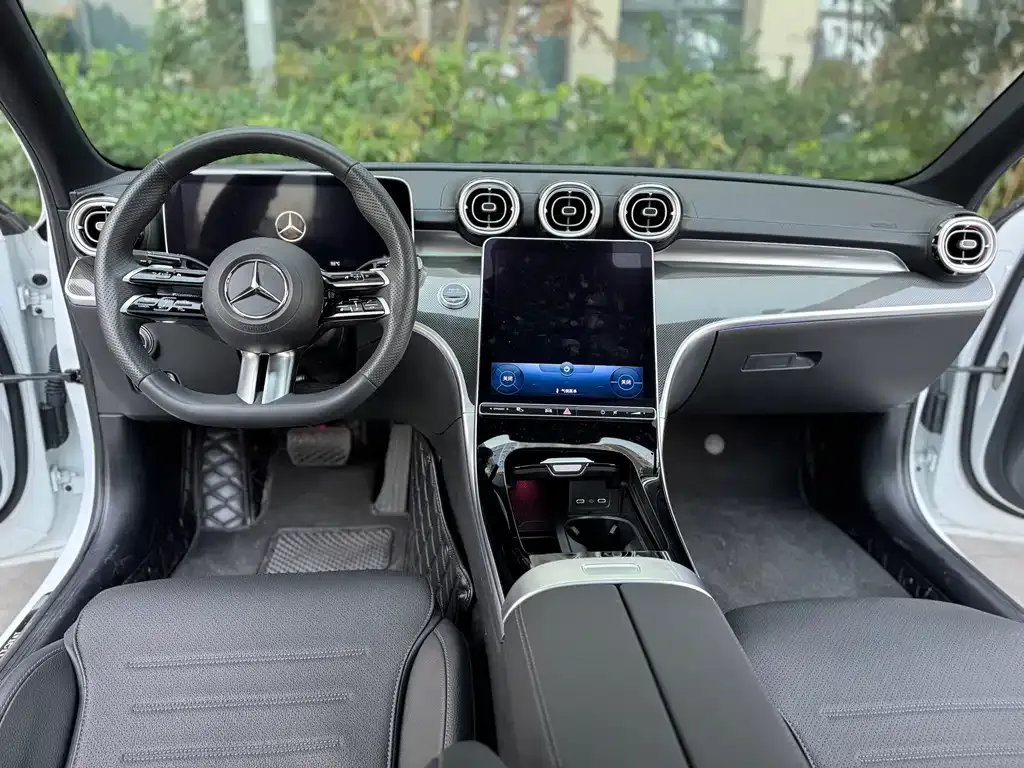 Mercedes-Benz C-Class 2024 из CN, фото 4