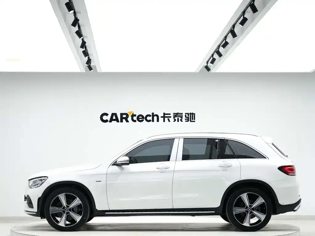 Mercedes-Benz GLC 2023 из CN, фото 3