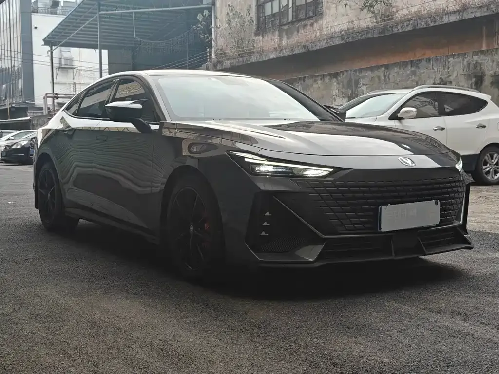 Changan UNI-V 2023 из CN, фото 3