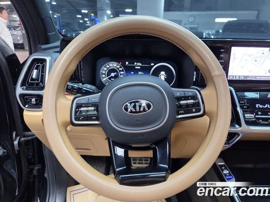 Kia Sorento — фото 9
