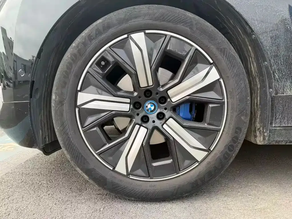 BMW iX 2024 из CN, фото 7