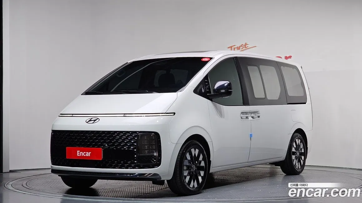 Hyundai Staria 2025 из KR, фото 1