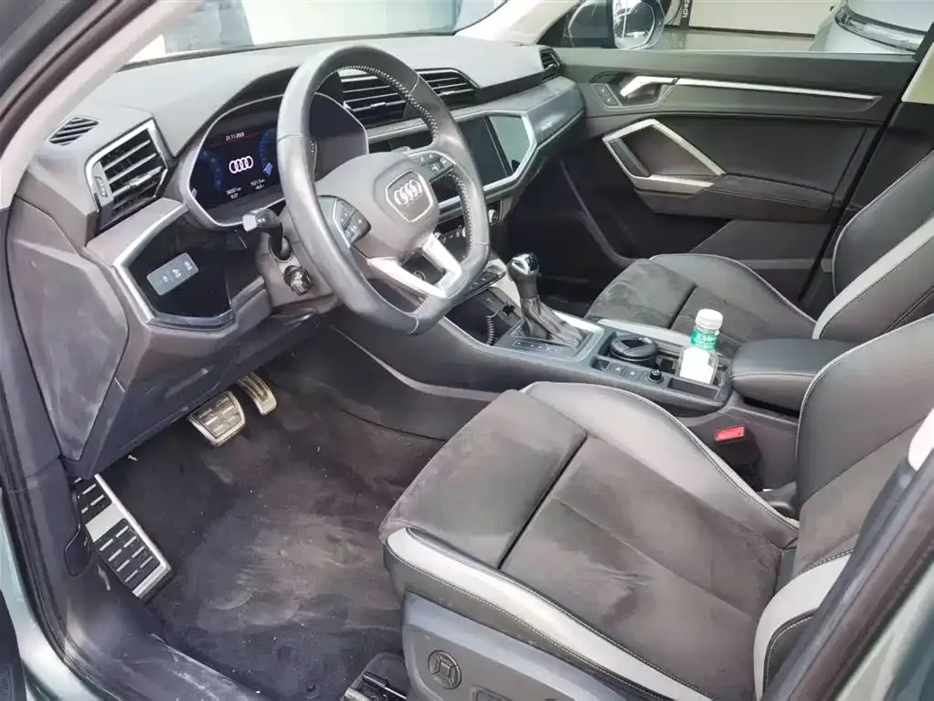 Audi Q3 2021 из CN, фото 4