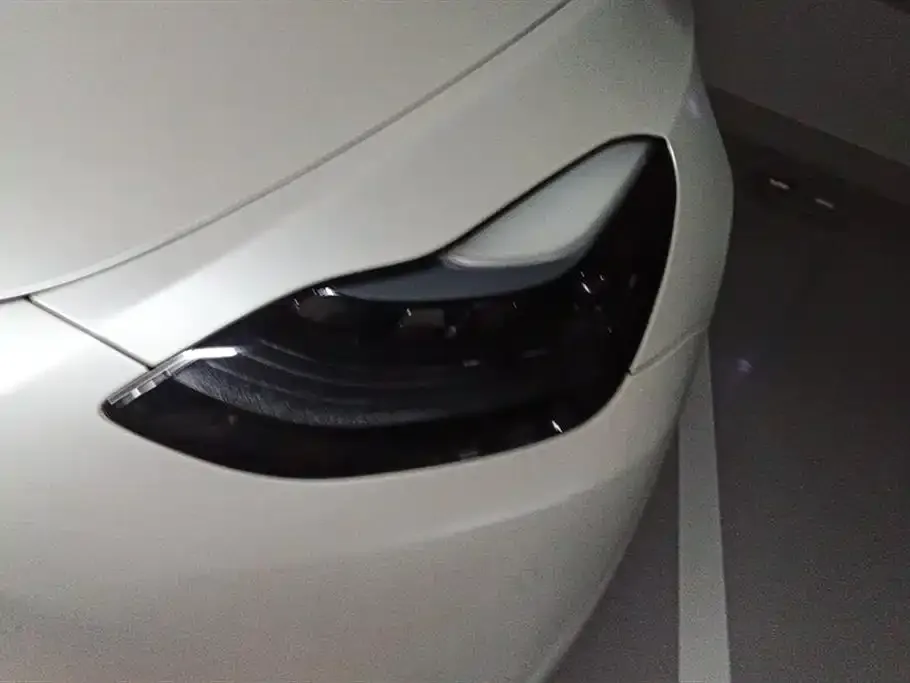 Tesla Model Y 2023 из CN, фото 5