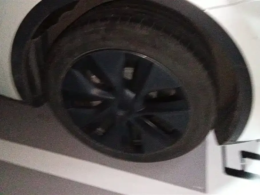 Tesla Model Y 2023 из CN, фото 6