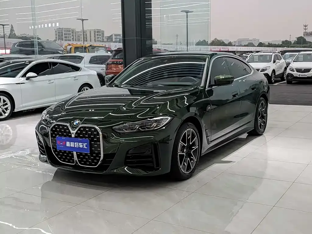 BMW 4 Series 2024 из CN, фото 1