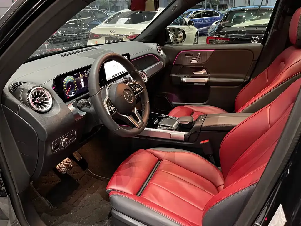 Mercedes-Benz GLB 2023 из CN, фото 7