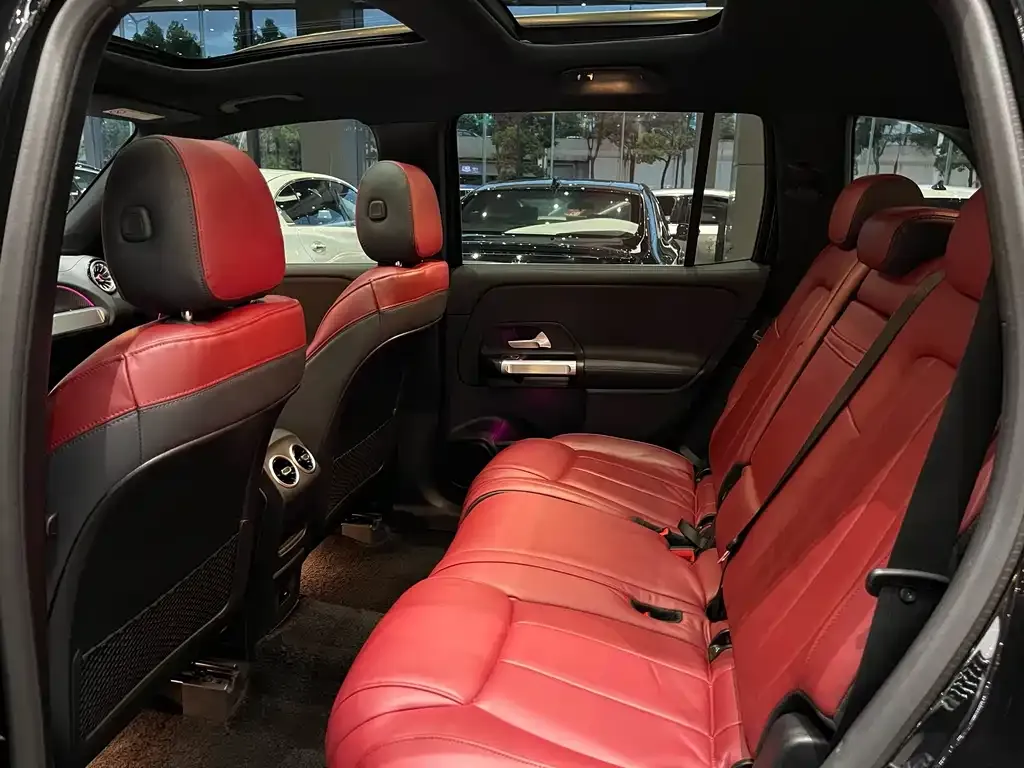 Mercedes-Benz GLB 2023 из CN, фото 9
