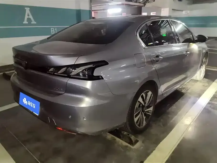 Peugeot 408 2022 из CN, фото 3