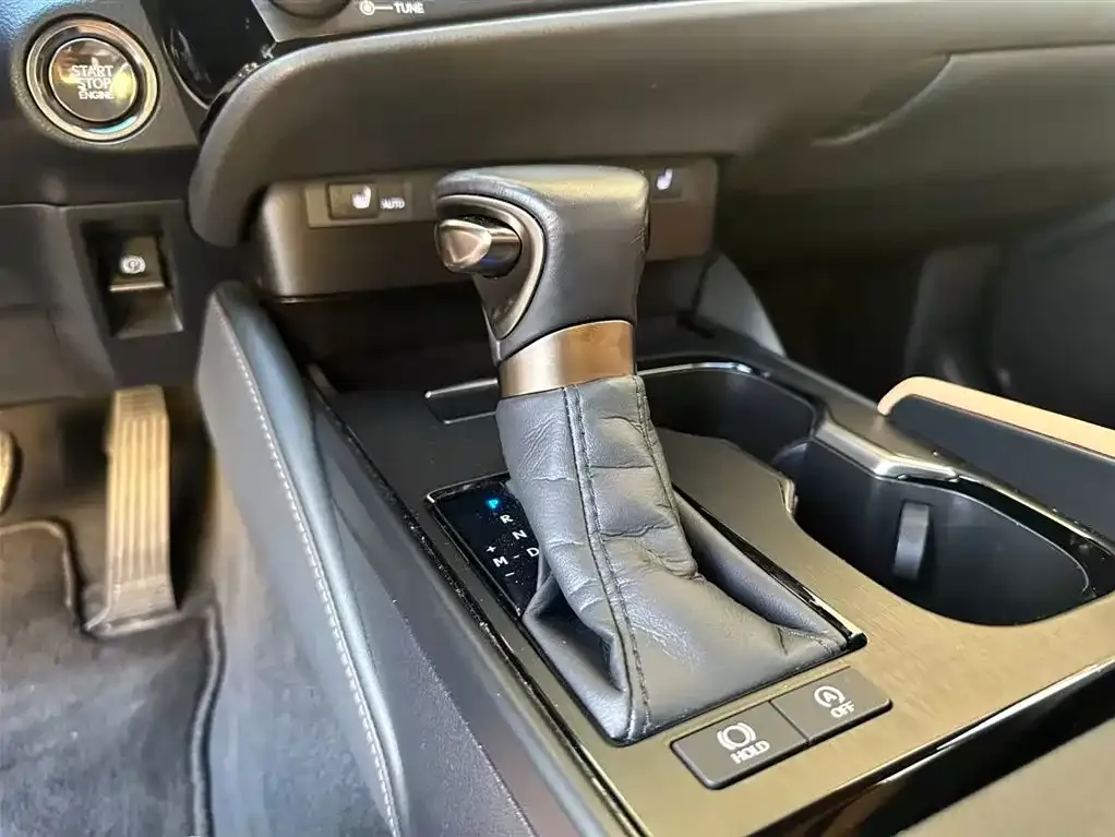 Lexus ES 2024 из CN, фото 10
