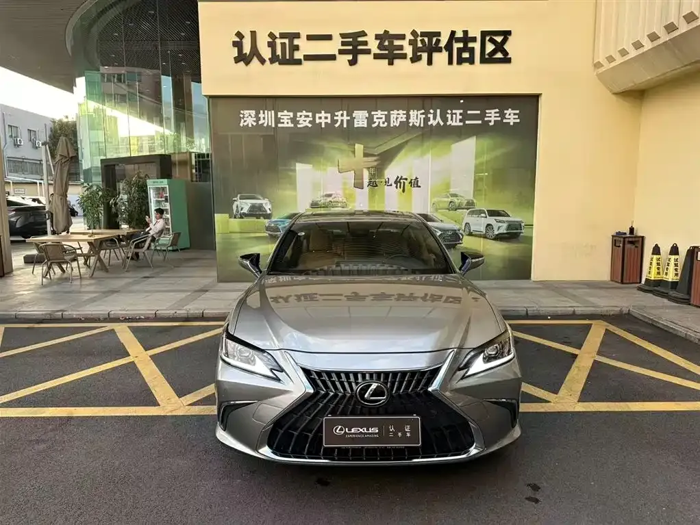 Lexus ES 2024 из CN, фото 6