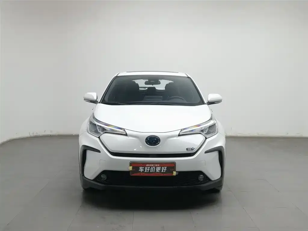 Toyota C-HR EV 2022 из CN, фото 3