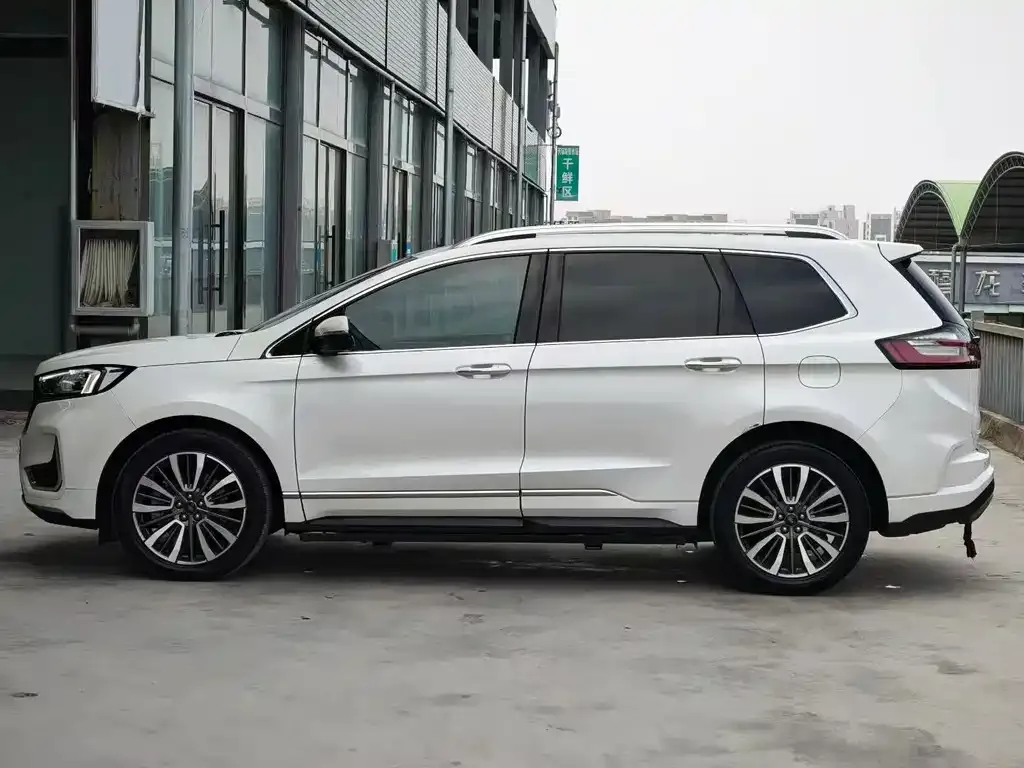 Ford Edge 2021 из CN, фото 7