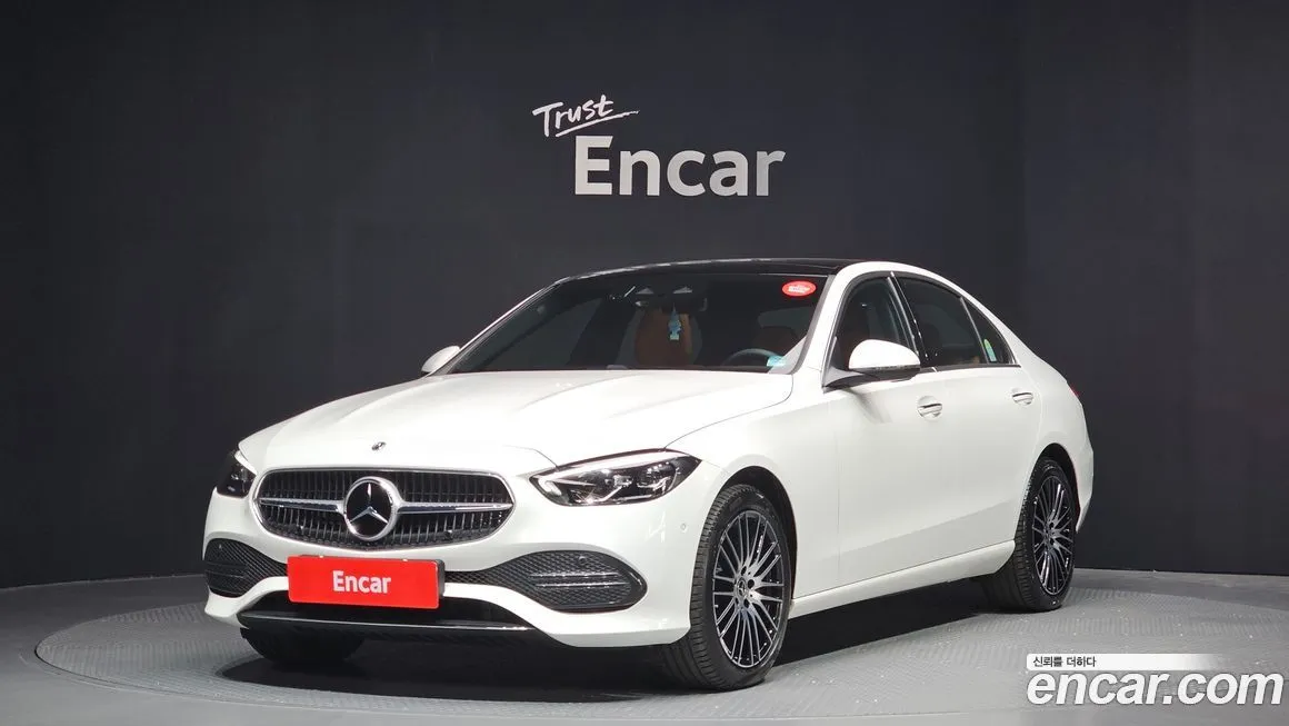 Mercedes-Benz C-Class — фото 1