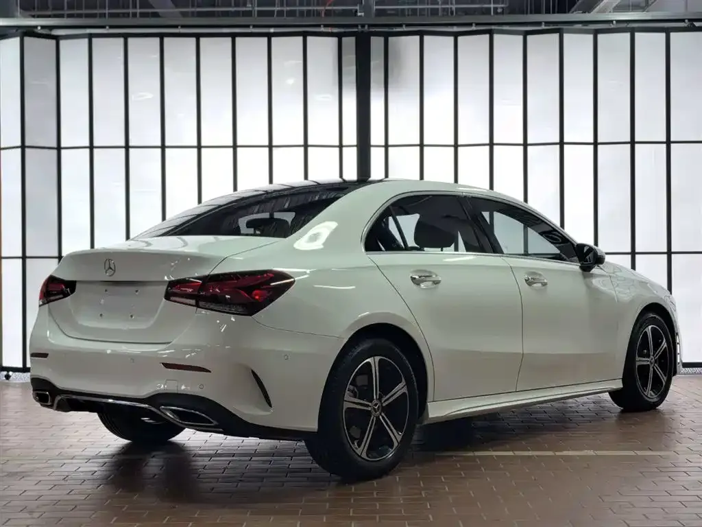 Mercedes-Benz A-Class 2023 из CN, фото 3