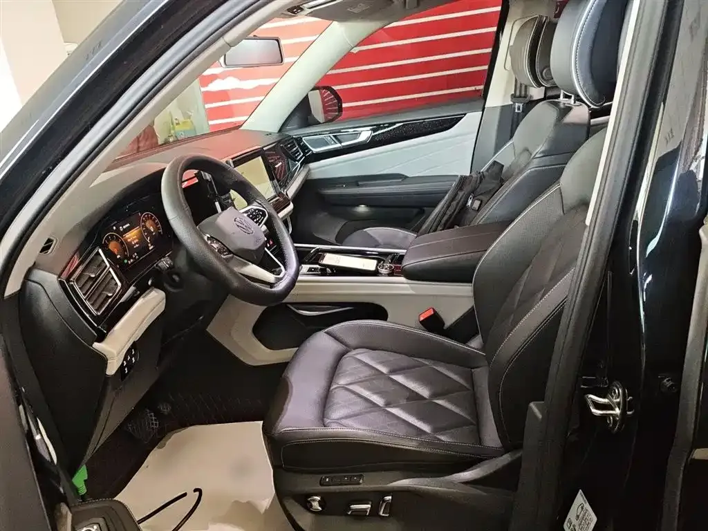 Volkswagen Teramont 2024 из CN, фото 7