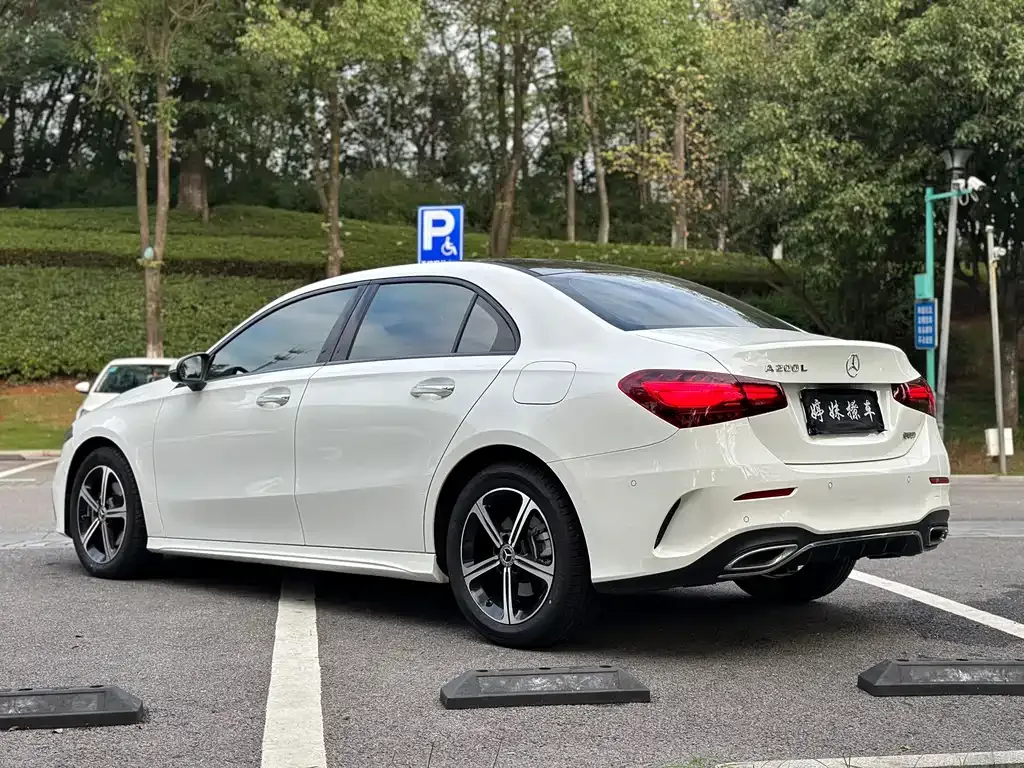 Mercedes-Benz A-Class 2024 из CN, фото 7