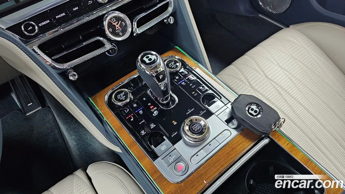 Bentley Flying Spur 2022 из KR, фото 9