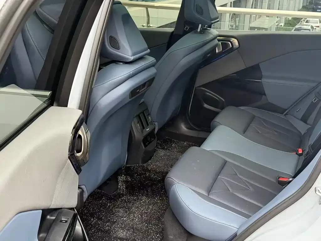 BMW X3 2025 из CN, фото 6