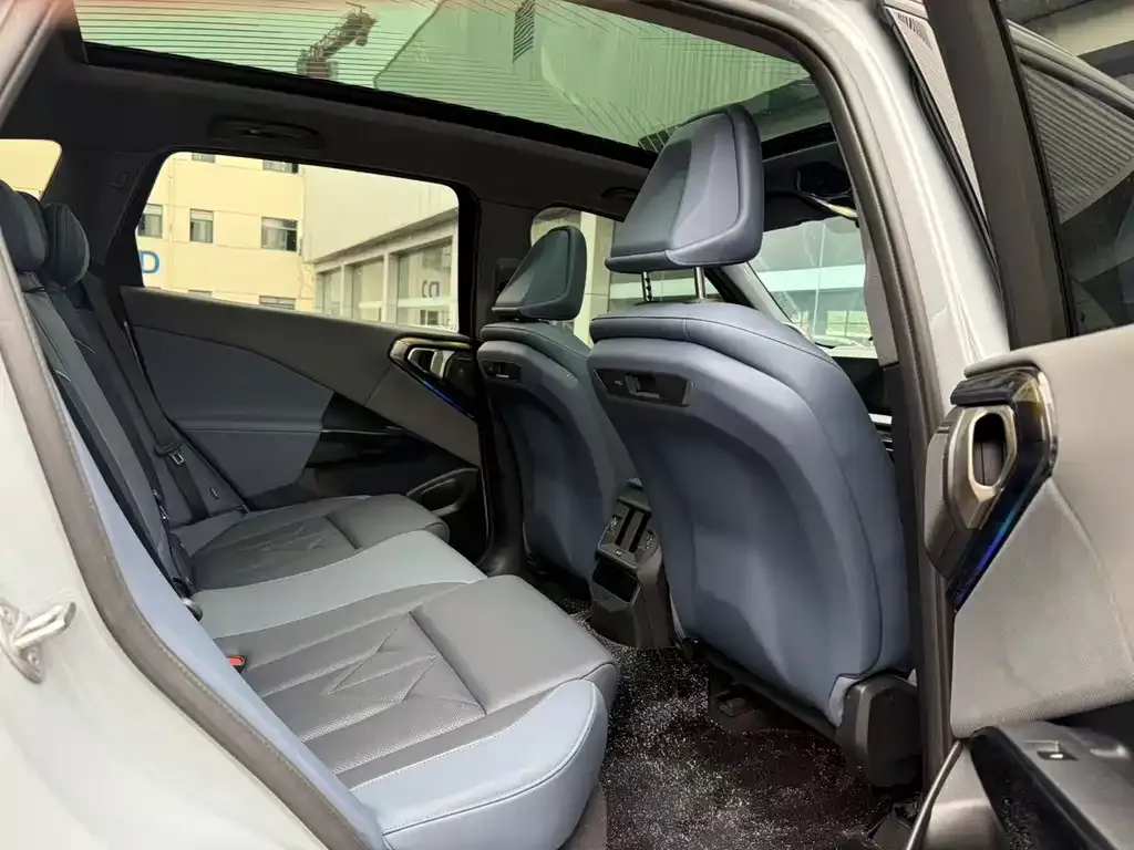 BMW X3 2025 из CN, фото 8