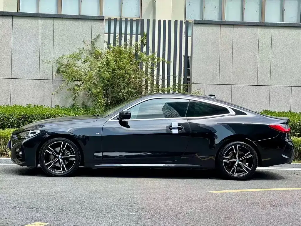 BMW 4 Series 2021 из CN, фото 8
