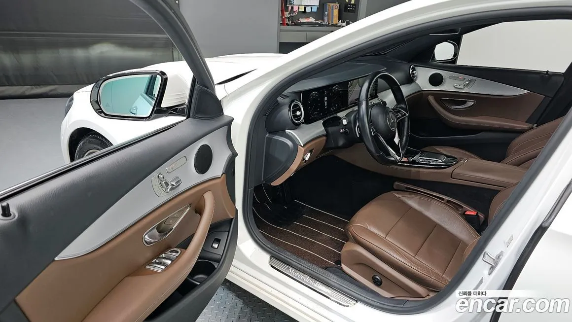 Mercedes-Benz E-Class 2021 из KR, фото 10