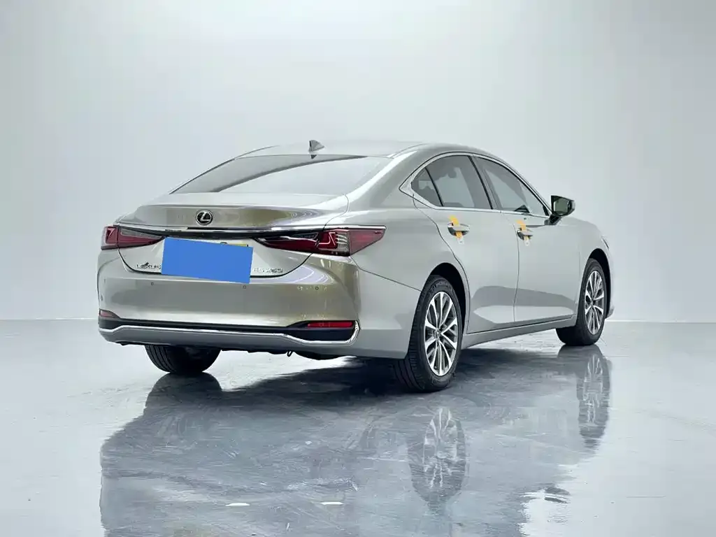 Lexus ES 2022 из CN, фото 7