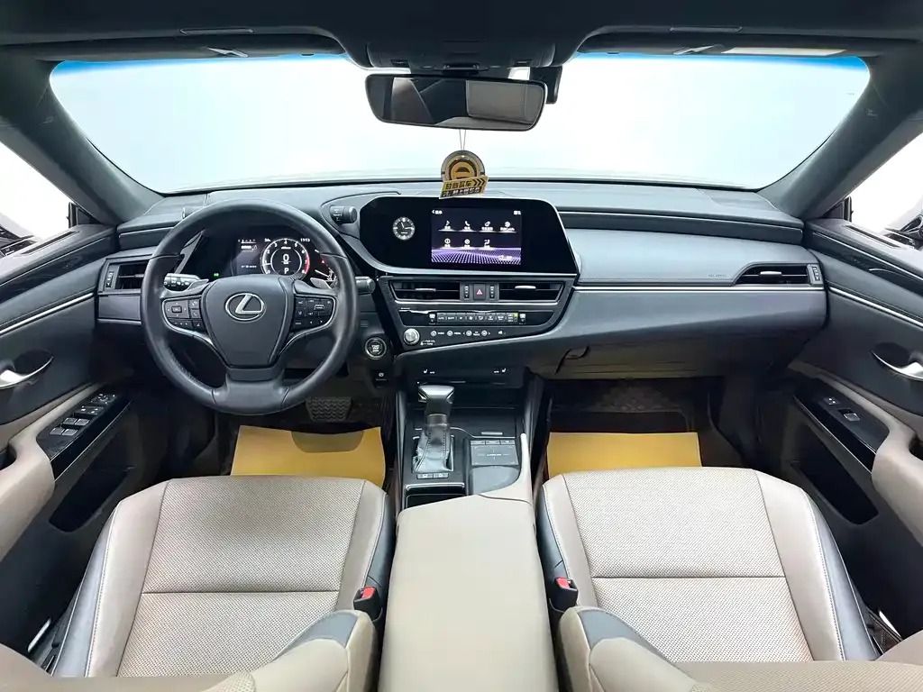 Lexus ES 2022 из CN, фото 9