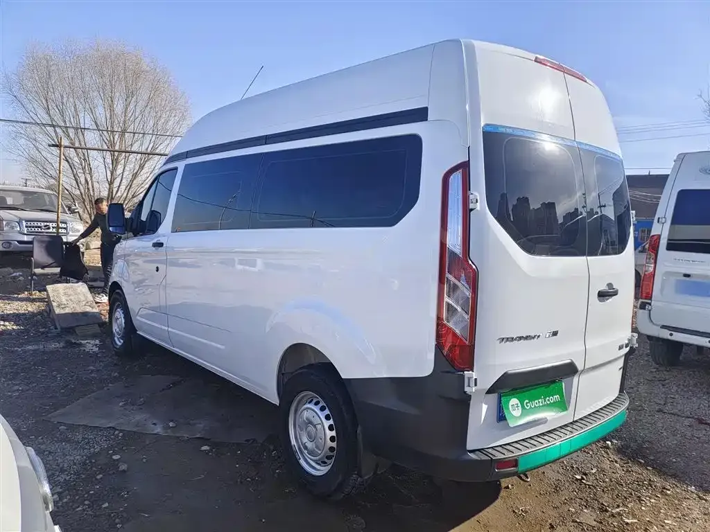 Ford Transit 2022 из CN, фото 5