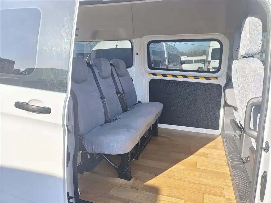 Ford Transit 2022 из CN, фото 9