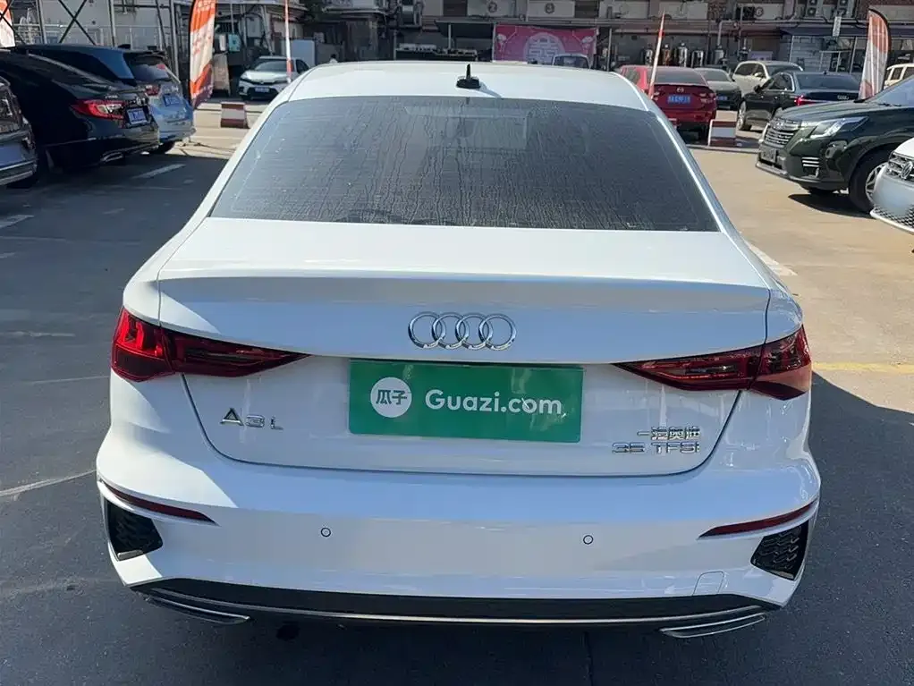 Audi A3 2023 из CN, фото 10