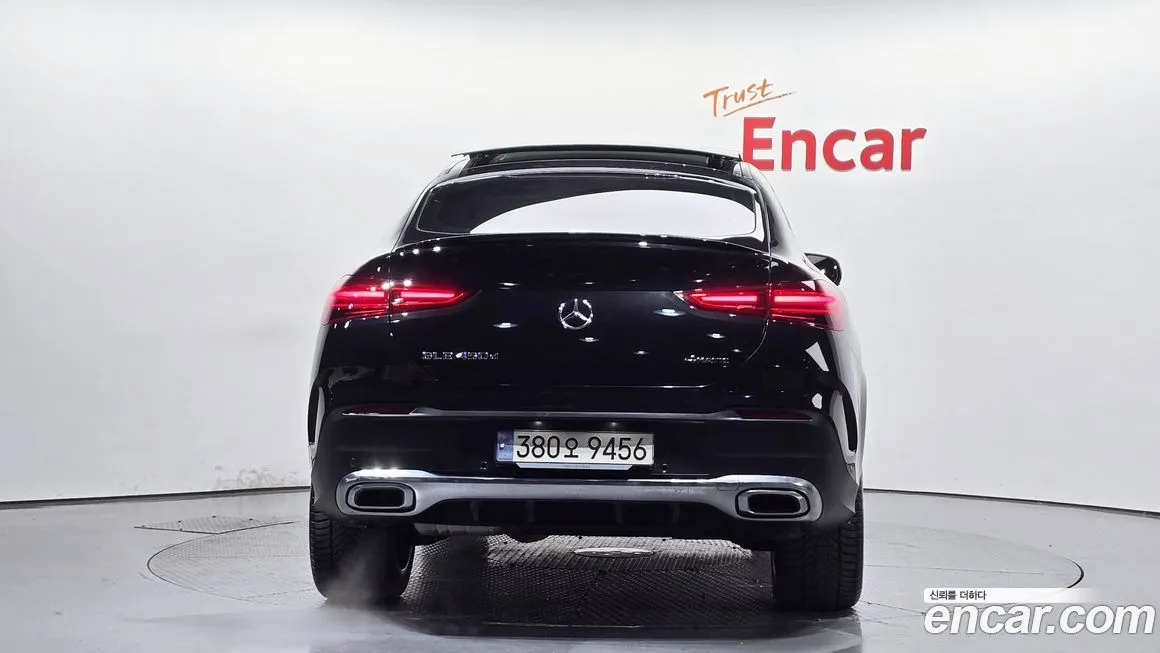 Mercedes-Benz GLE-Class — фото 4