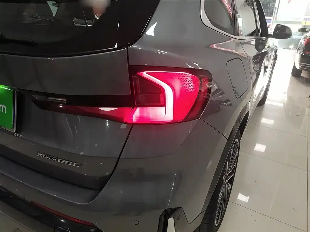 BMW X1 2023 из CN, фото 8