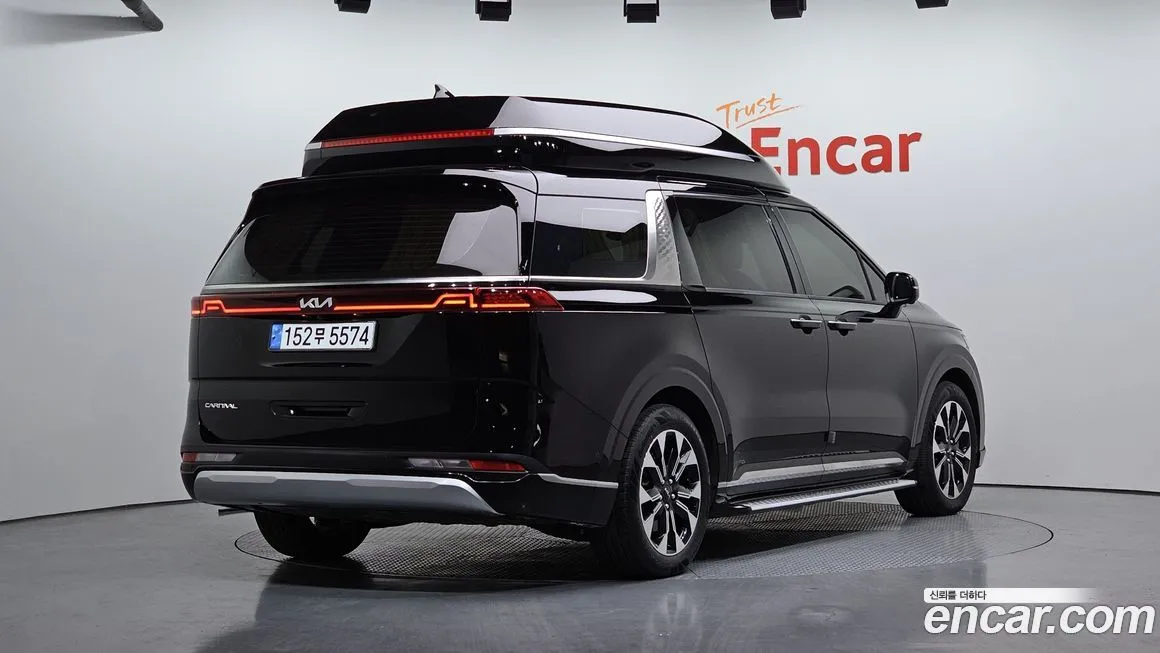 Kia Carnival 2023 из KR, фото 2