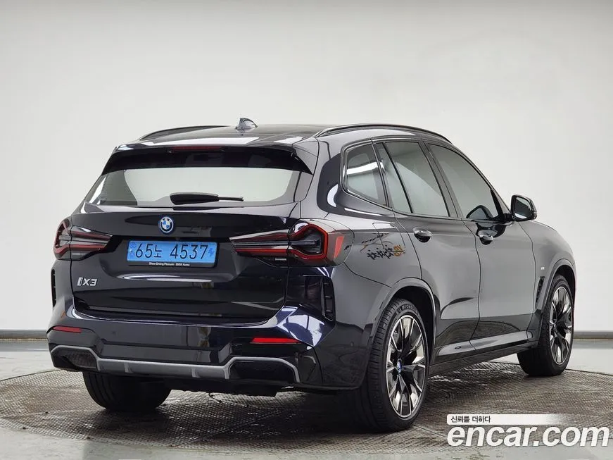 BMW iX3 2023 из KR, фото 2