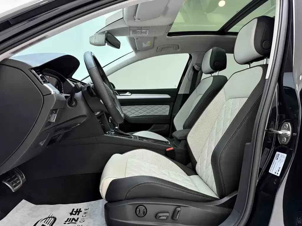 Volkswagen Magotan 2023 из CN, фото 7