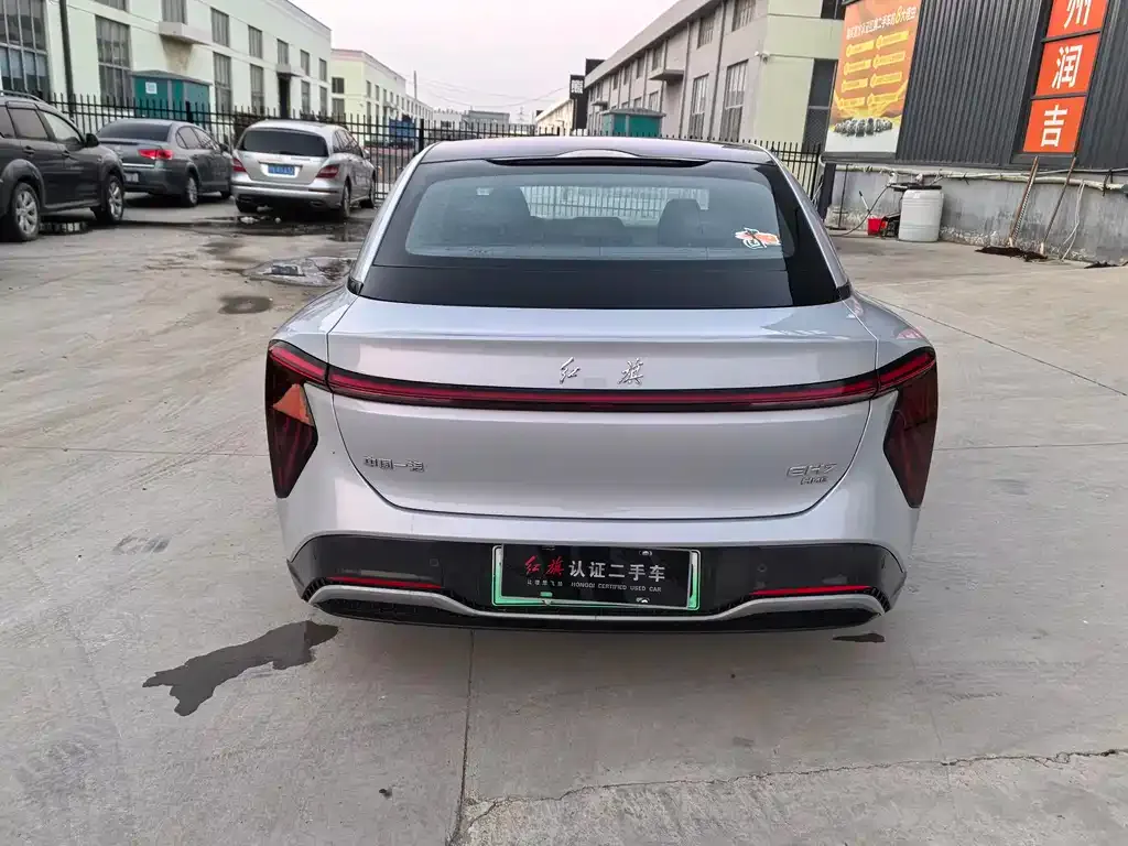 Hongqi EH7 2024 из CN, фото 4
